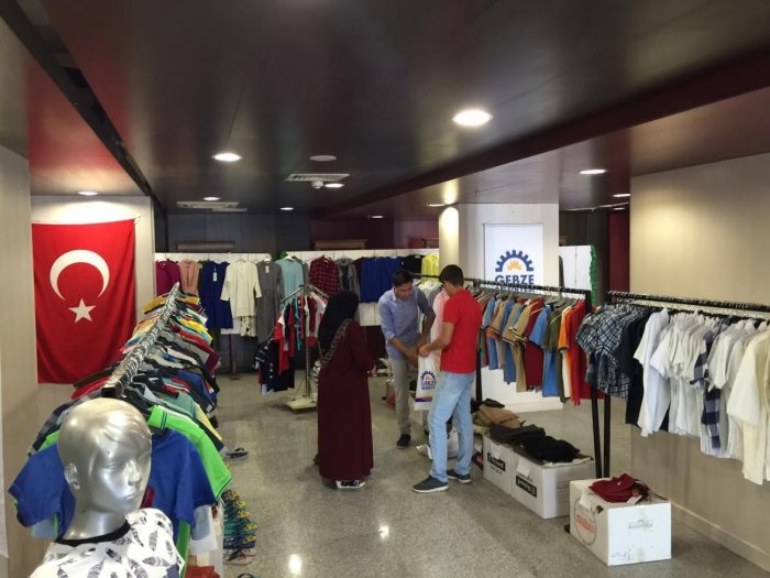 Çocuklar bayramlıklarına kavuştu