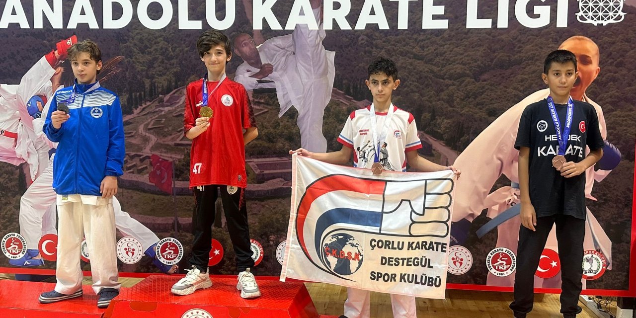 Körfezli karatecilerden 14 madalya