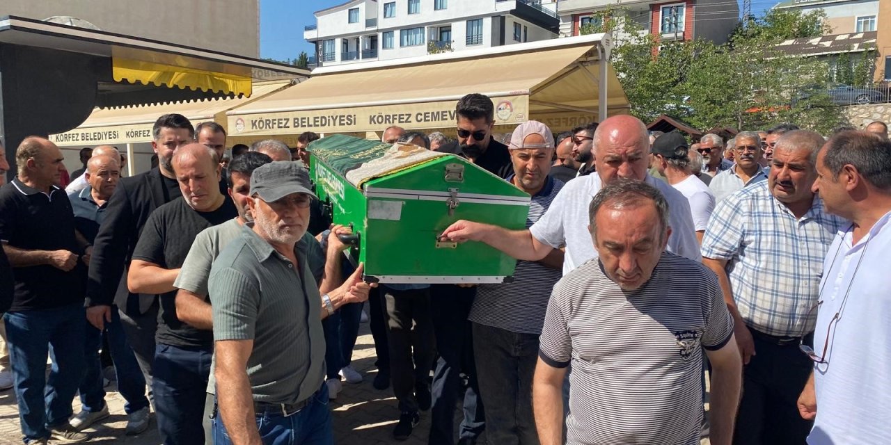 78 yaşındaki kadın son yolculuğuna uğurlandı