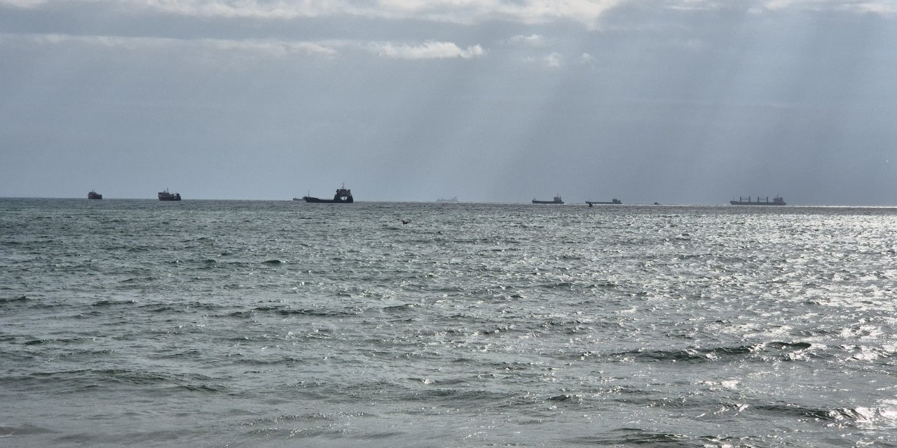 Marmara'da deniz ulaşımına Poyraz engeli