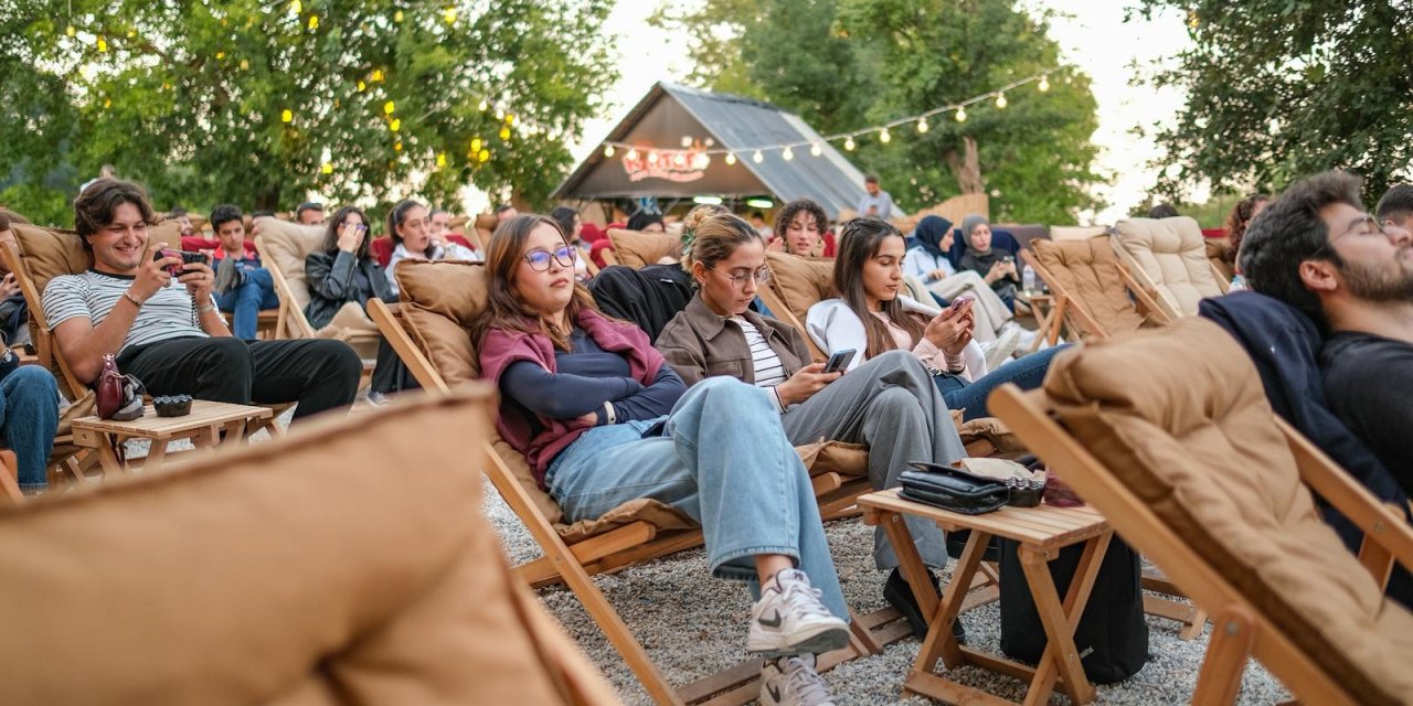 Kılavuz Kariyer Programı  sinema etkinliğiyle taçlandı