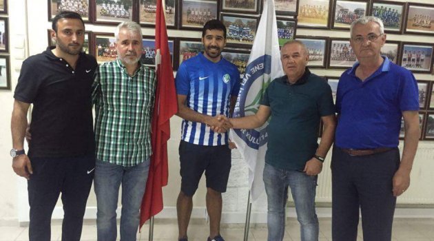 Velimeşe’ye tecrübeli stoper