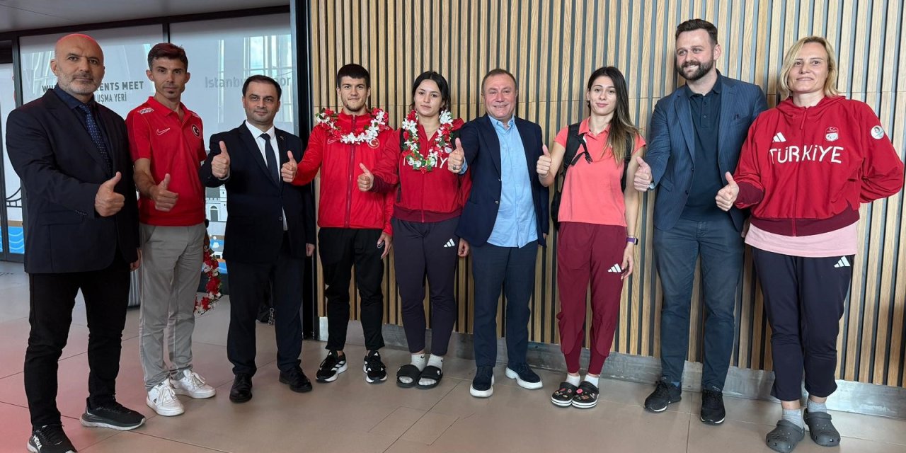Para Atletizm Milli Takımı  sporcuları yurda döndü