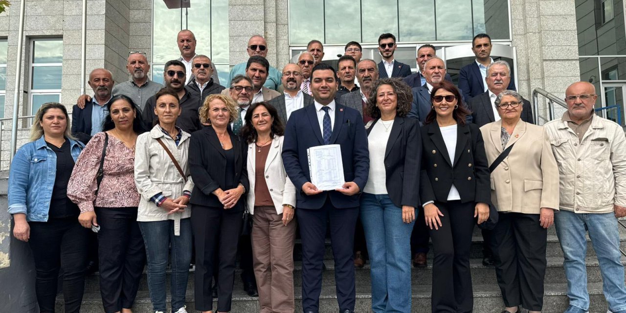 CHP Darıca İlçe Başkanı  Özaltan Mazbatasını Aldı