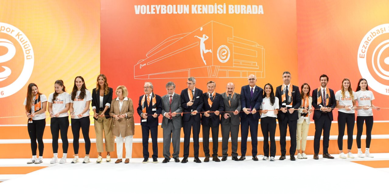 Eczacıbaşı Spor Kulübü’nün  yeni salonu Kartal’da açıldı
