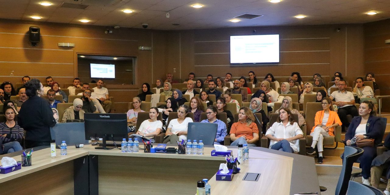 Personele etkili okuma eğitimi