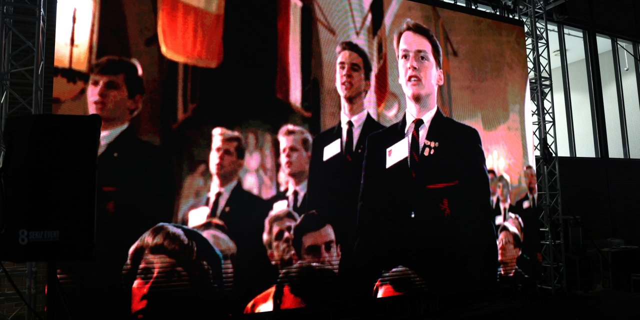 “Ölü Ozanlar Derneği” İlgiyle İzlendi