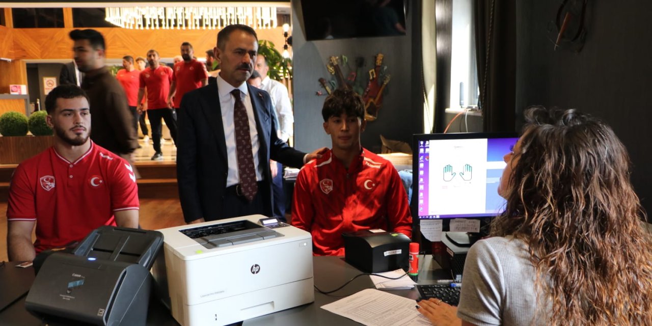 Pasaport Hizmeti Milli  sporcuların Ayağına Gitti