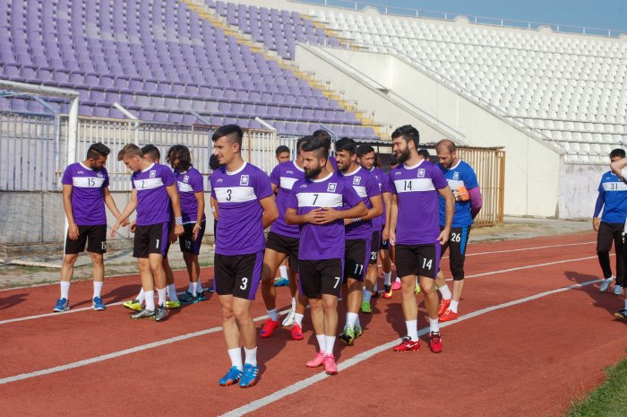 Menekşe 3 puan peşinde