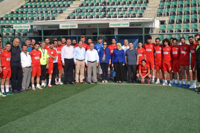 Çayırovaspor Bulvarspor’u bekliyor