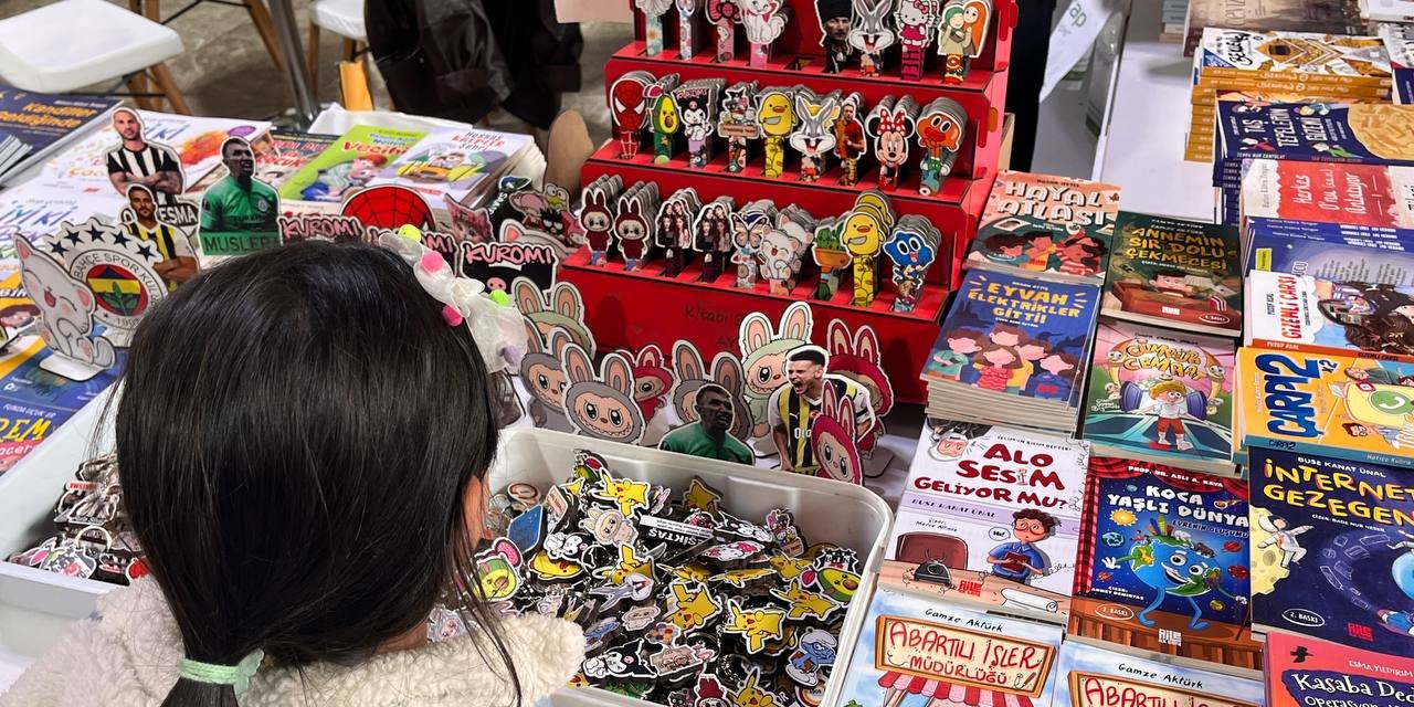 Kocaeli Kitap Fuarı’nda ne ararsan var