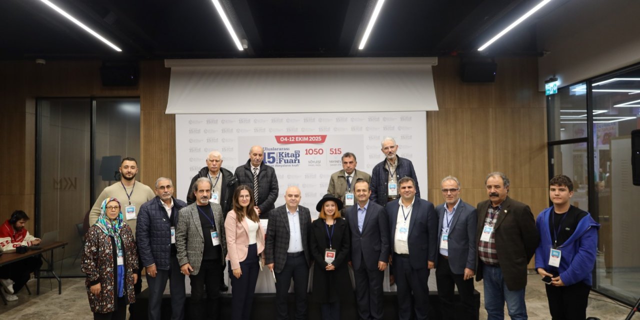 “Kitapların Perisi” yapay zekaya karşı uyardı