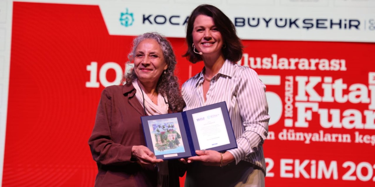 Açelya Akkoyun, kadın olmanın gücünü anlattı