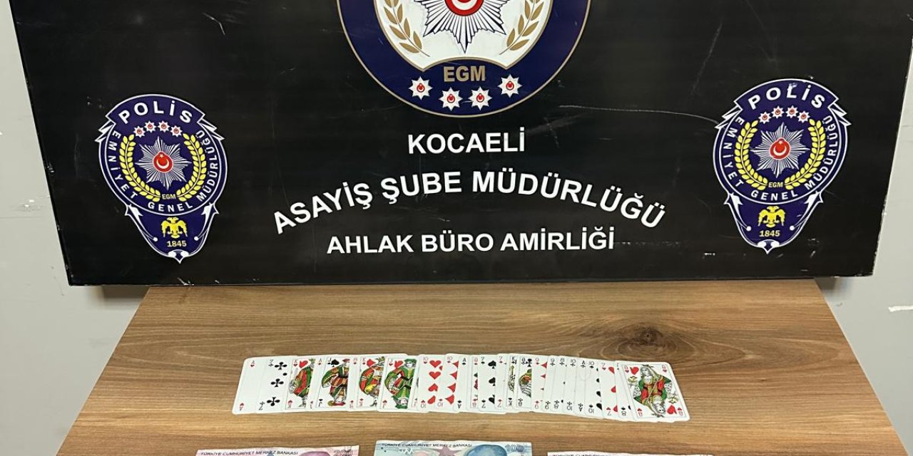 DERNEĞE KUMAR BASKINI:    3 kişi hakkında işlem yapıldı