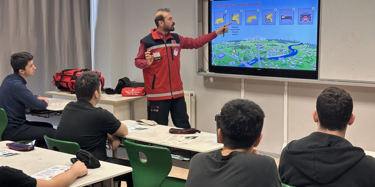 OKULLARDA AFET ALARMI:    3 milyon öğrenci aynı  anda tatbikat yaptı