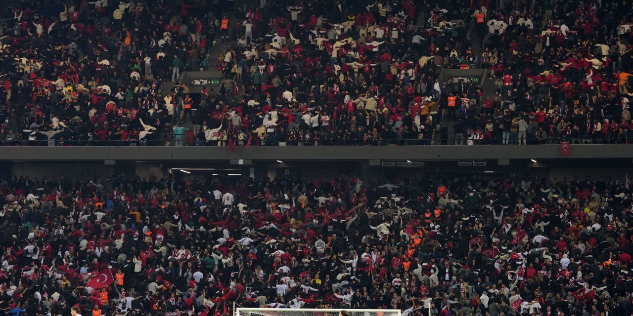 Türkiye - Gürcistan maçını  27 bin 974 seyirci takip etti