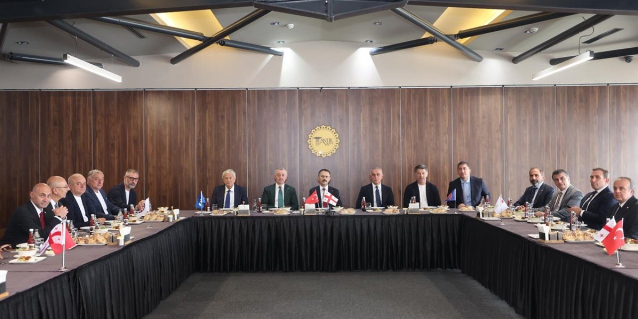 Futbol Federasyonları  Temsilcileri Ağırlandı