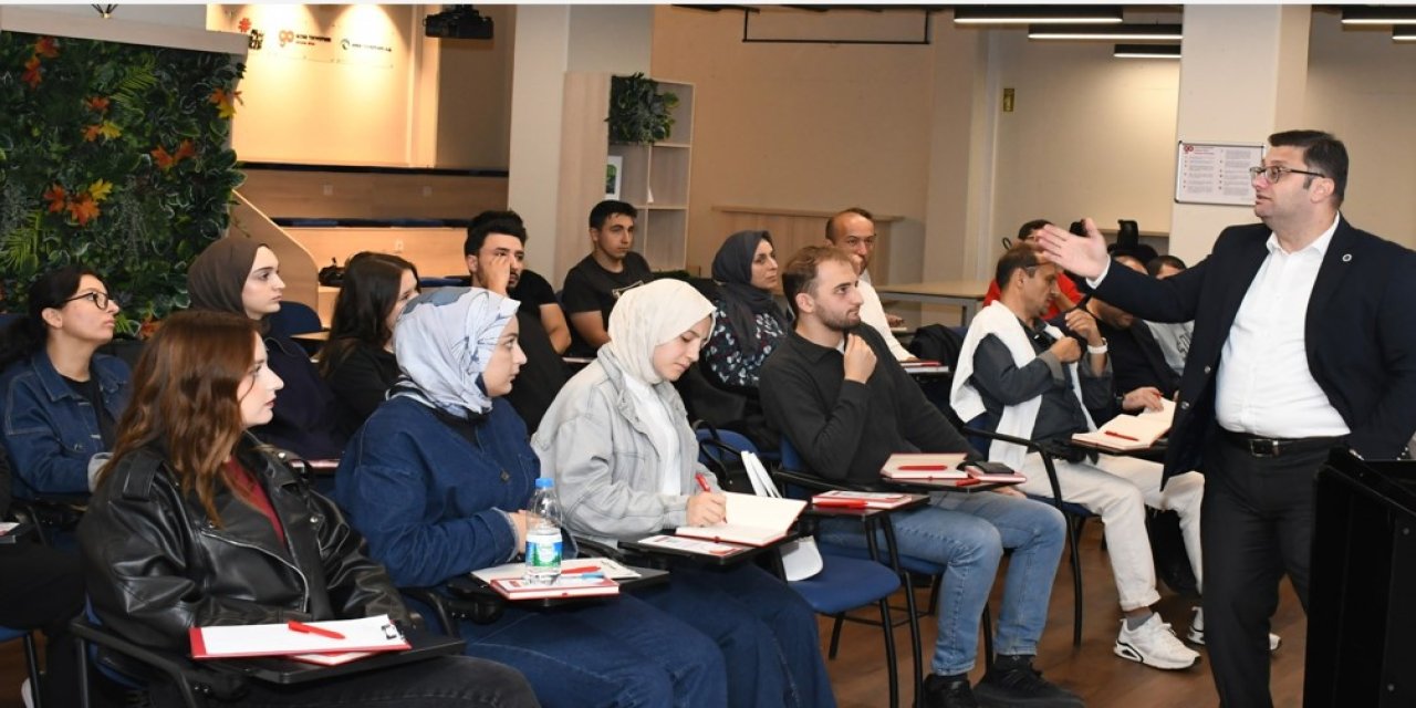 GOSB Teknopark ’ta Girişimcilik Rüzgarı Esti!