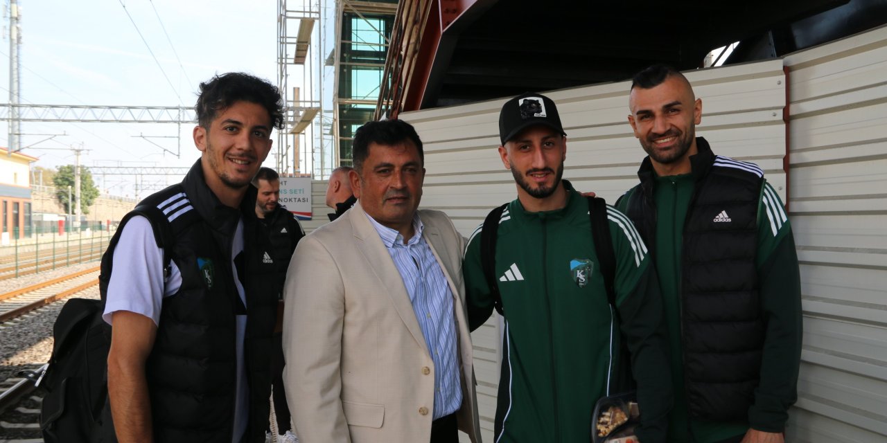 Kocaelispor, Konya’ya yüksek hızlı trenle gitti