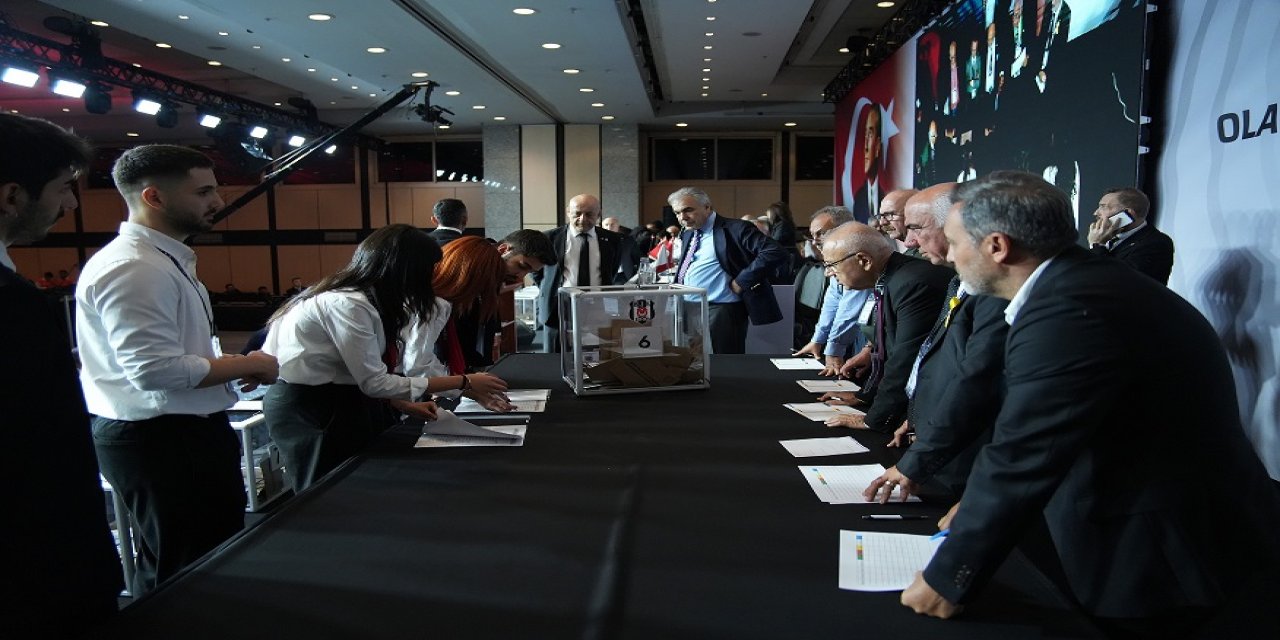 Beşiktaş'ta oy verme işlemi sona erdi