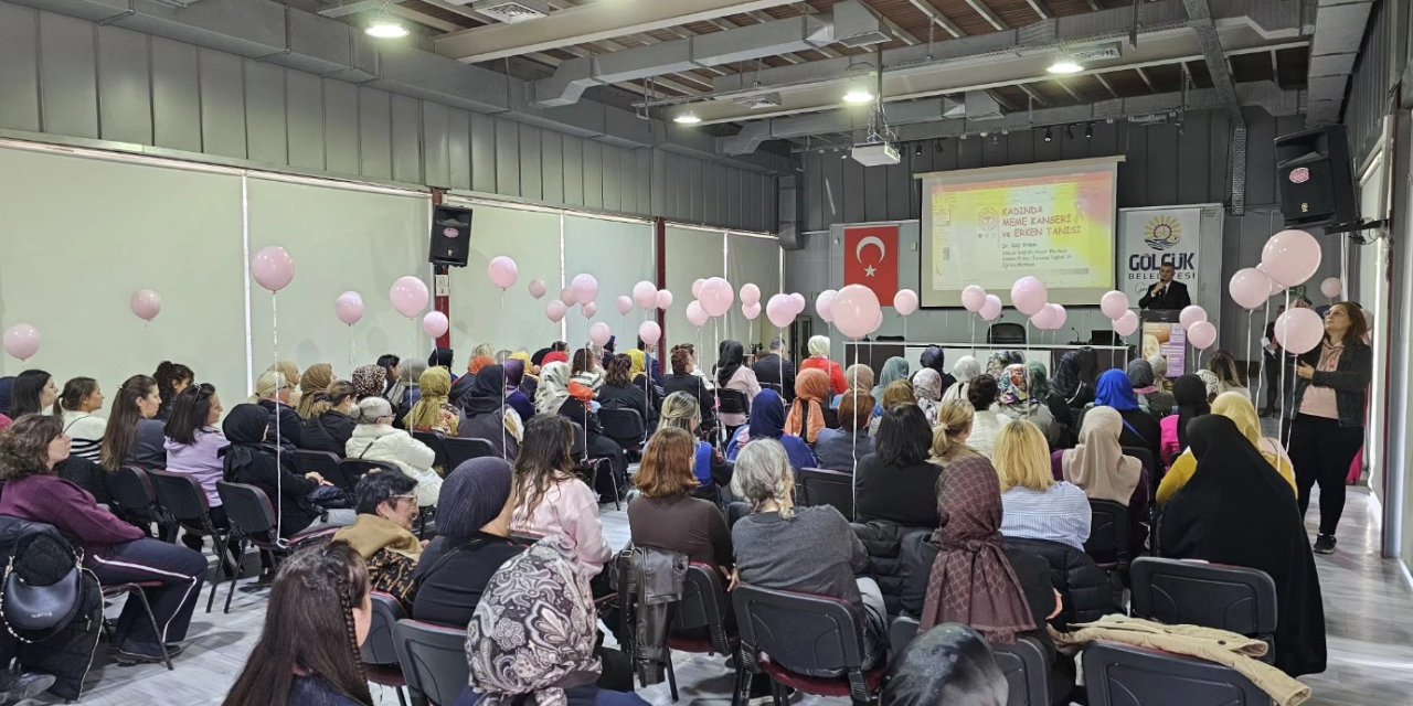 Meme Kanseri Farkındalık Paneline Yoğun İlgi