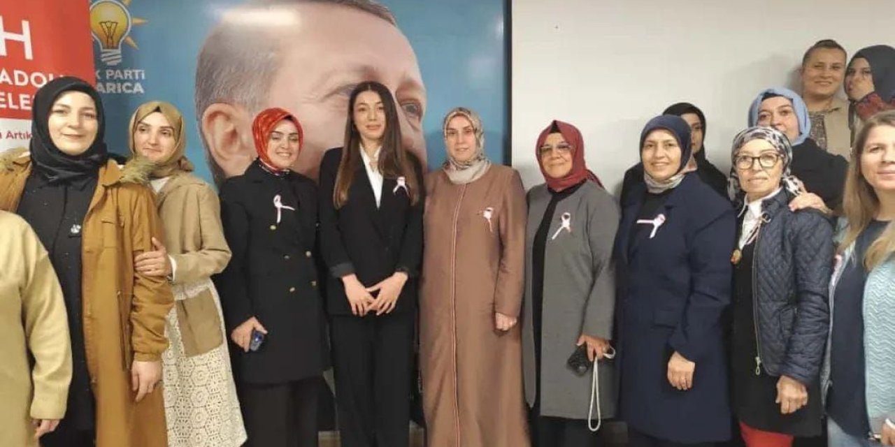 AK Parti Darıca Kadın Kolları’ndan Seminer