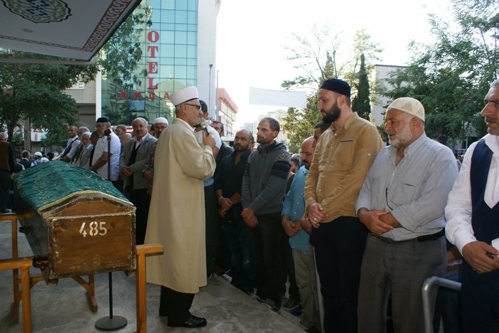 Malkoç ve Sapapan toprağa verildi