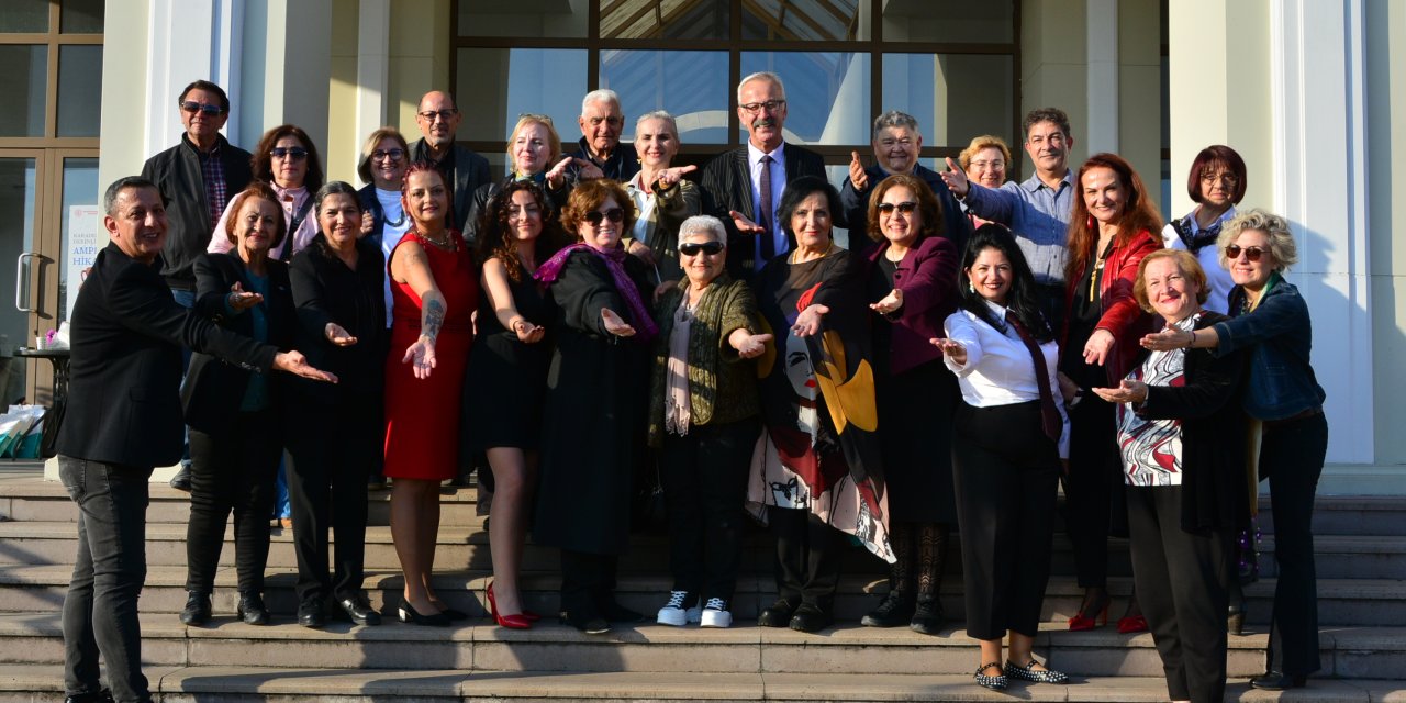 “Gez Çiz Yaz İzmit 2025” Lansman Sergisi Açıldı