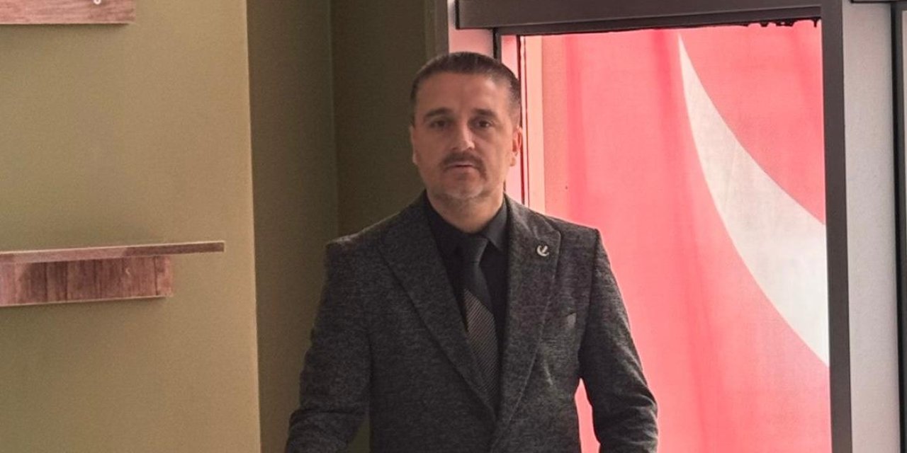 Fırat Akkuş: “Gazeteciyi Gözaltına Almak, Halkın Haber Alma Hakkını Engellemektir”