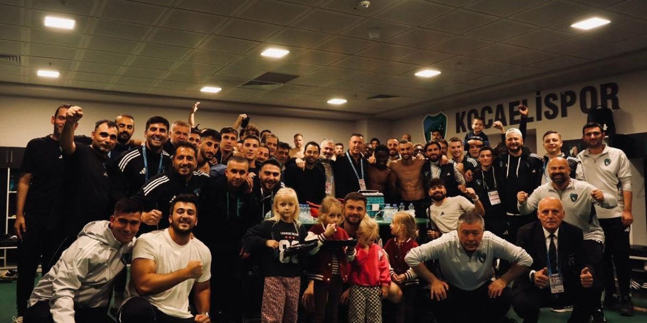 Başkan Büyükakın, Kocaelispor’u tebrik etti