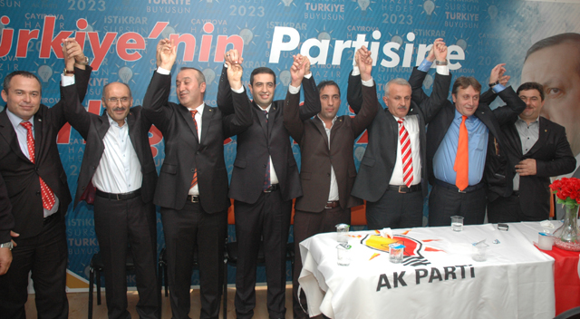 Çorapsız hizmet için aday adayı oldu