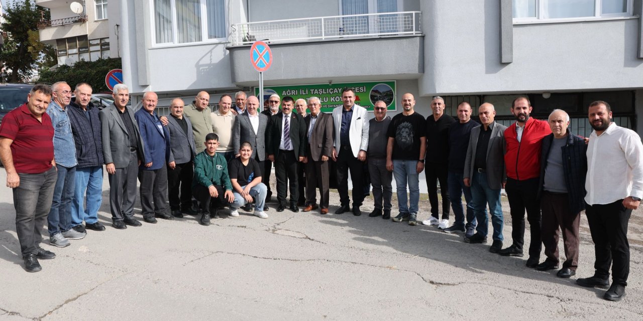 Başkan Bıyık, Ağrılılarla Buluştu