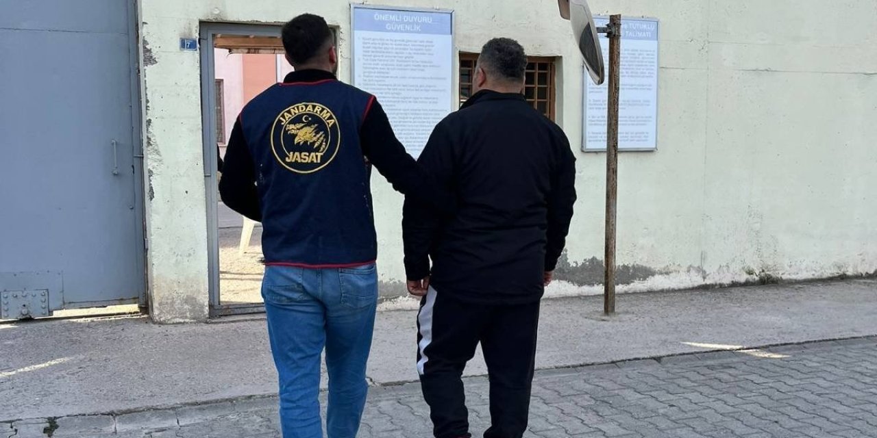 6  yılla aranan istismarcı yakalandı!