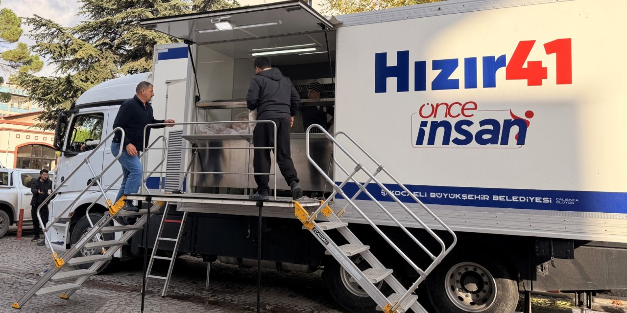 Hızır 41, tüm gücüyle deprem bölgesinde