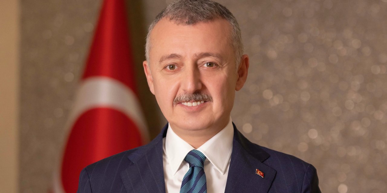 “Cumhuriyet mirasını onurla taşımaya devam edeceğiz”