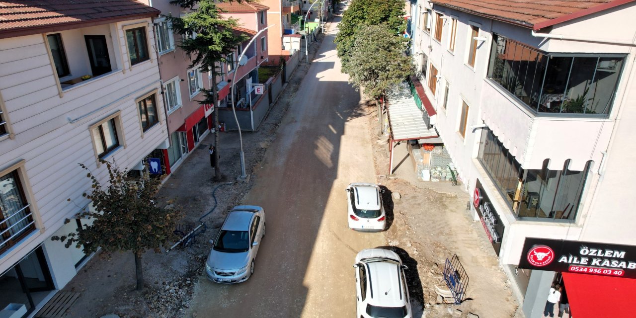 Cumhuriyet Caddesi’nde üstyapı atağı