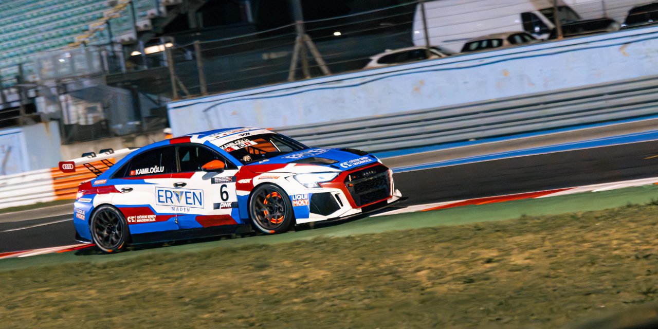 Barış pilotu Koray Kamiloğlu  İtalya Kupası’nda tarih yazdı!