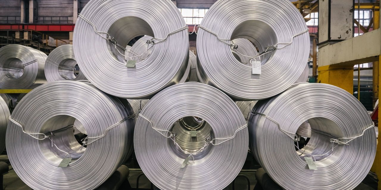 RUSAL, alaşım üretiminde yapay zekâ takibini devreye aldı