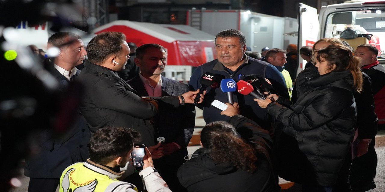 Gebze&#039;de 40&#039;ın üzerinde uzman bölgede inceleme yapıyor