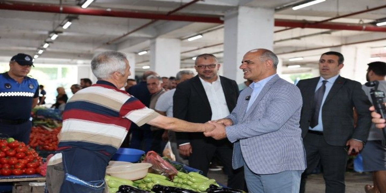 Başkan Söğüt'ten Pazar Ziyareti