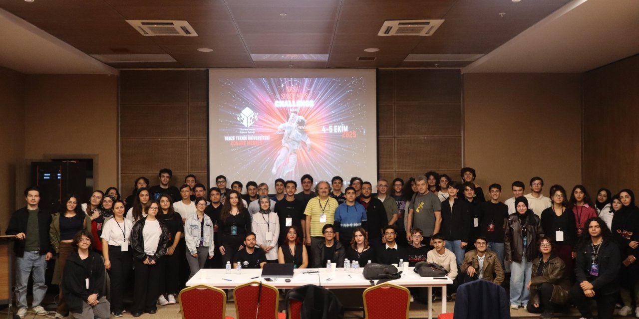 Körfez Atatürk Anadolu Lisesi Öğrencilerinden üstün başarı