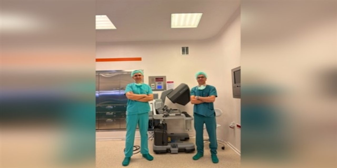 Tek Böbrek Üstü Beziyle Yapılan Ameliyat