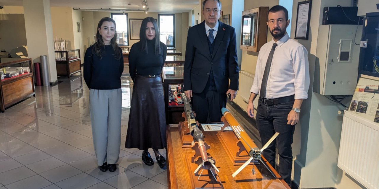 Kaymakam Kubilay'dan MES Makine'ye Tebrik