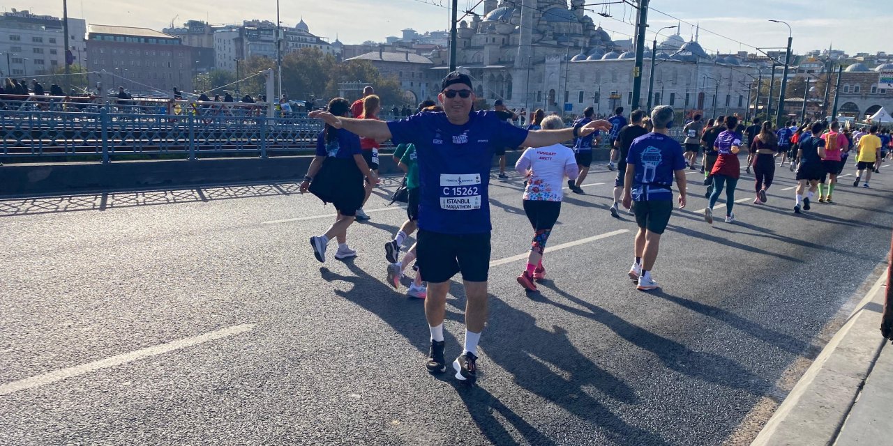 İstanbul Maratonu&#039;ndan dereceyle döndüler