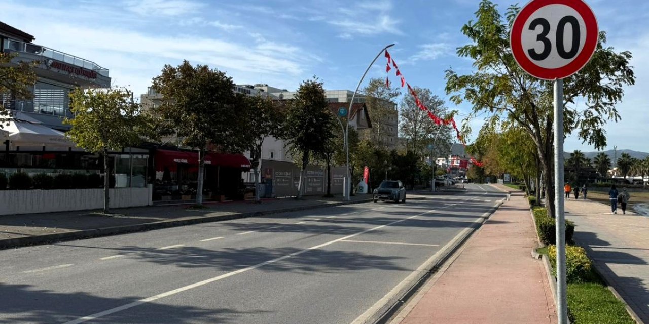 Başiskele sahilinde yoğun trafiğe pratik çözüm