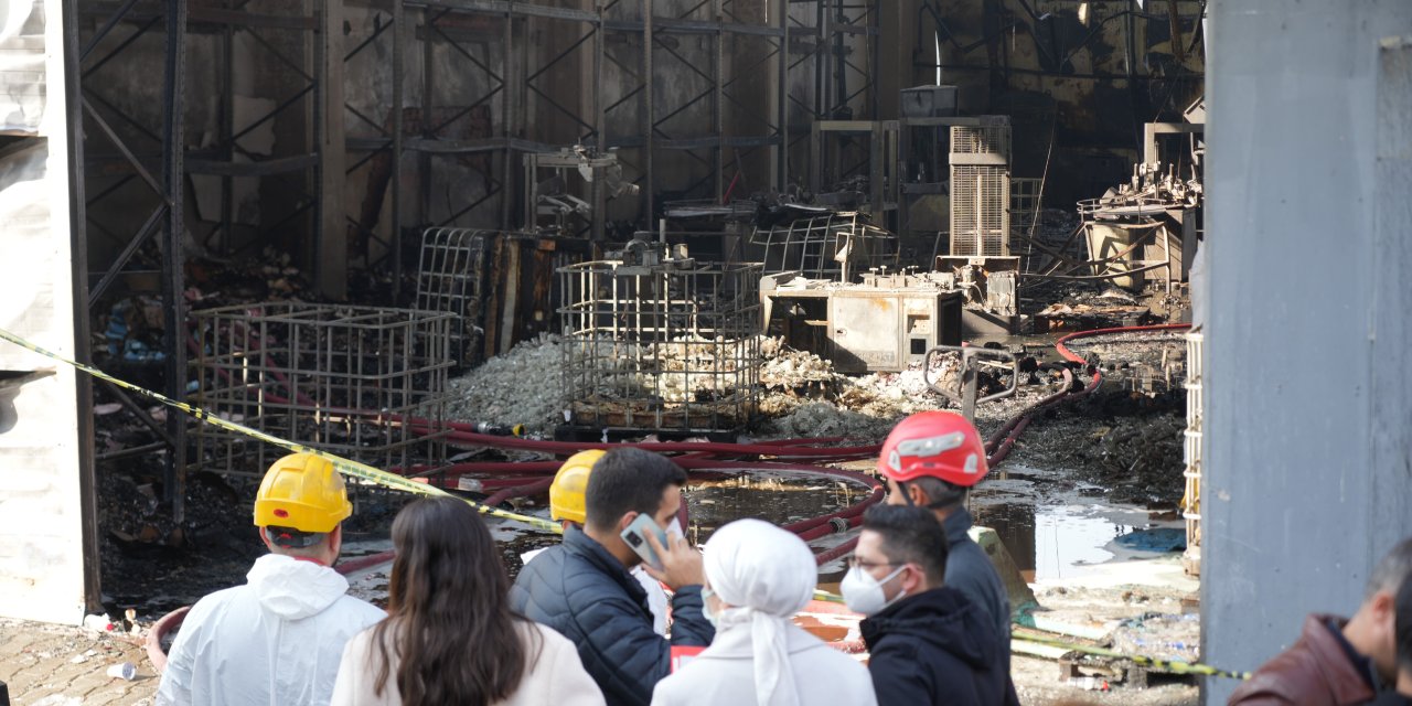 6 kişiye mezar olan yangına ilişkin 3 gözaltı kararı