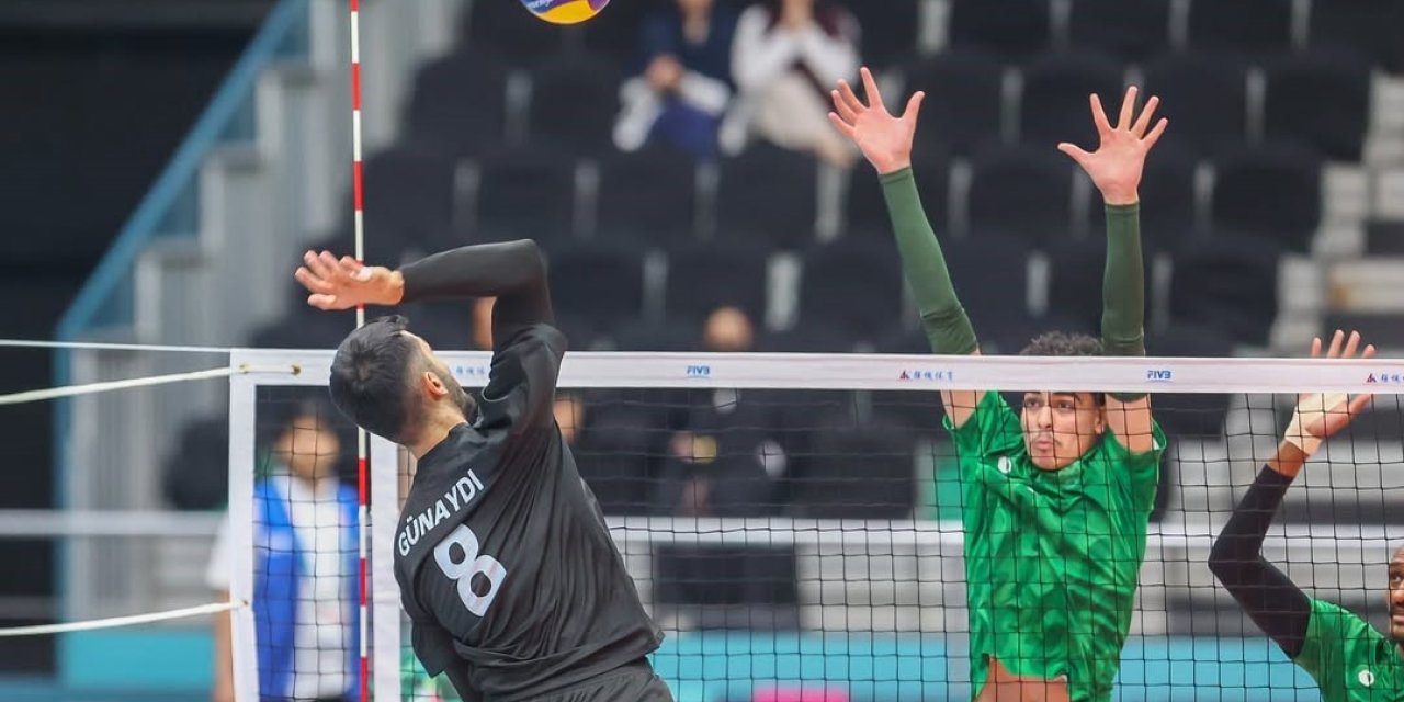 A Milli Erkek Voleybol Takımı, finale yükseldi