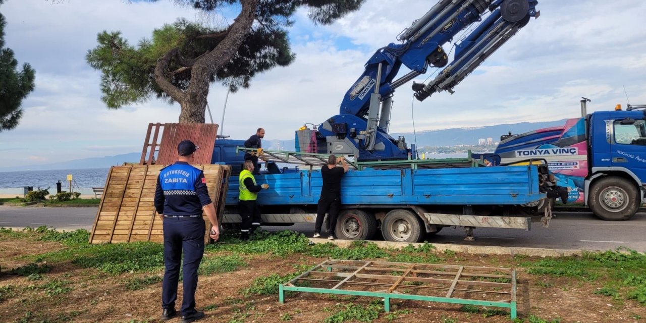 Büyükşehir Zabıtası İzinsiz  Çekek Alanı Kaldırıldı!