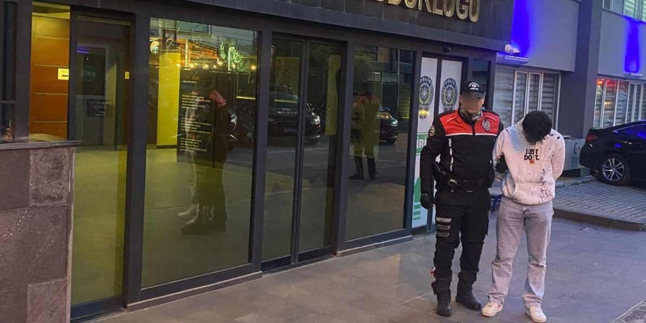 Rekor Sabıka! 21 Yaşında 55 Ayrı Dolandırıcılık Dosyası