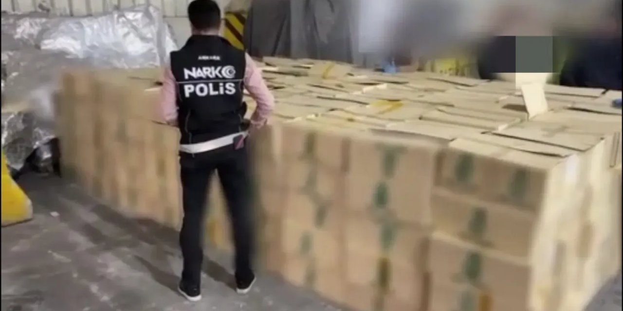 DERİNCE LİMANI'NDA  1 ton 508 kilogram uyuşturucu ele geçirildi!